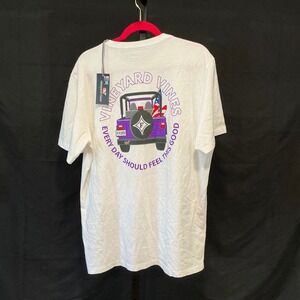 Vineyard Vines T-Shirt Furman University Jeep Large White Short Sleeve Pocket